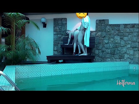 ❤️ Boss xizmatchini hovuzga taklif qiladi, lekin issiqqa qarshi tura olmadi ☑  seks  bizda uz.tubsexercom.ru ❌️❤